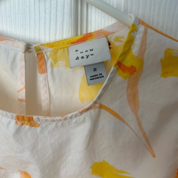 A New Day Yellow & White Puff Sleeve Floral Mini Dress Size Small - Picture 10 of 12